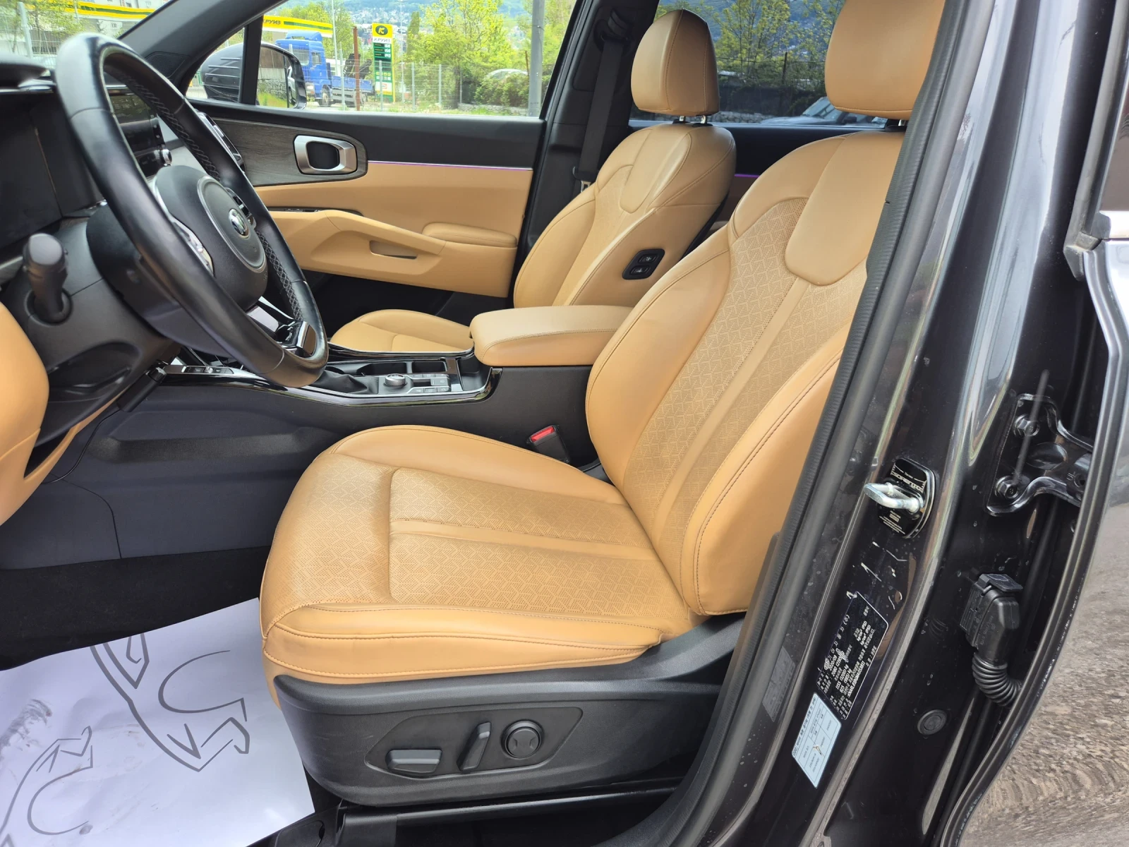 Kia Sorento Premium , снимка 10 - Автомобили и джипове - 54390883