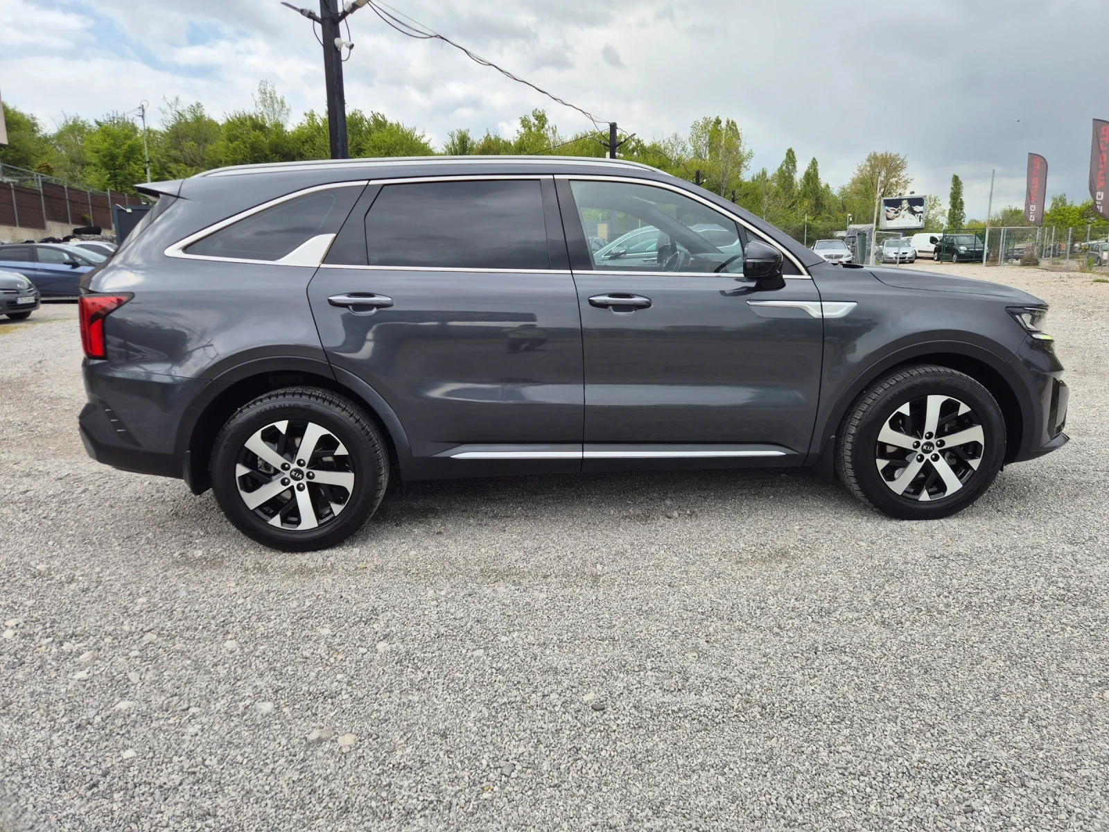 Kia Sorento Premium , снимка 5 - Автомобили и джипове - 54390883