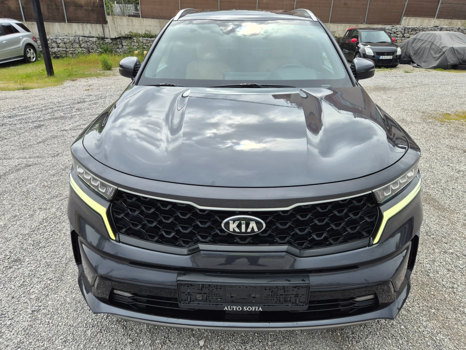 Kia Sorento Premium , снимка 3 - Автомобили и джипове - 54390883