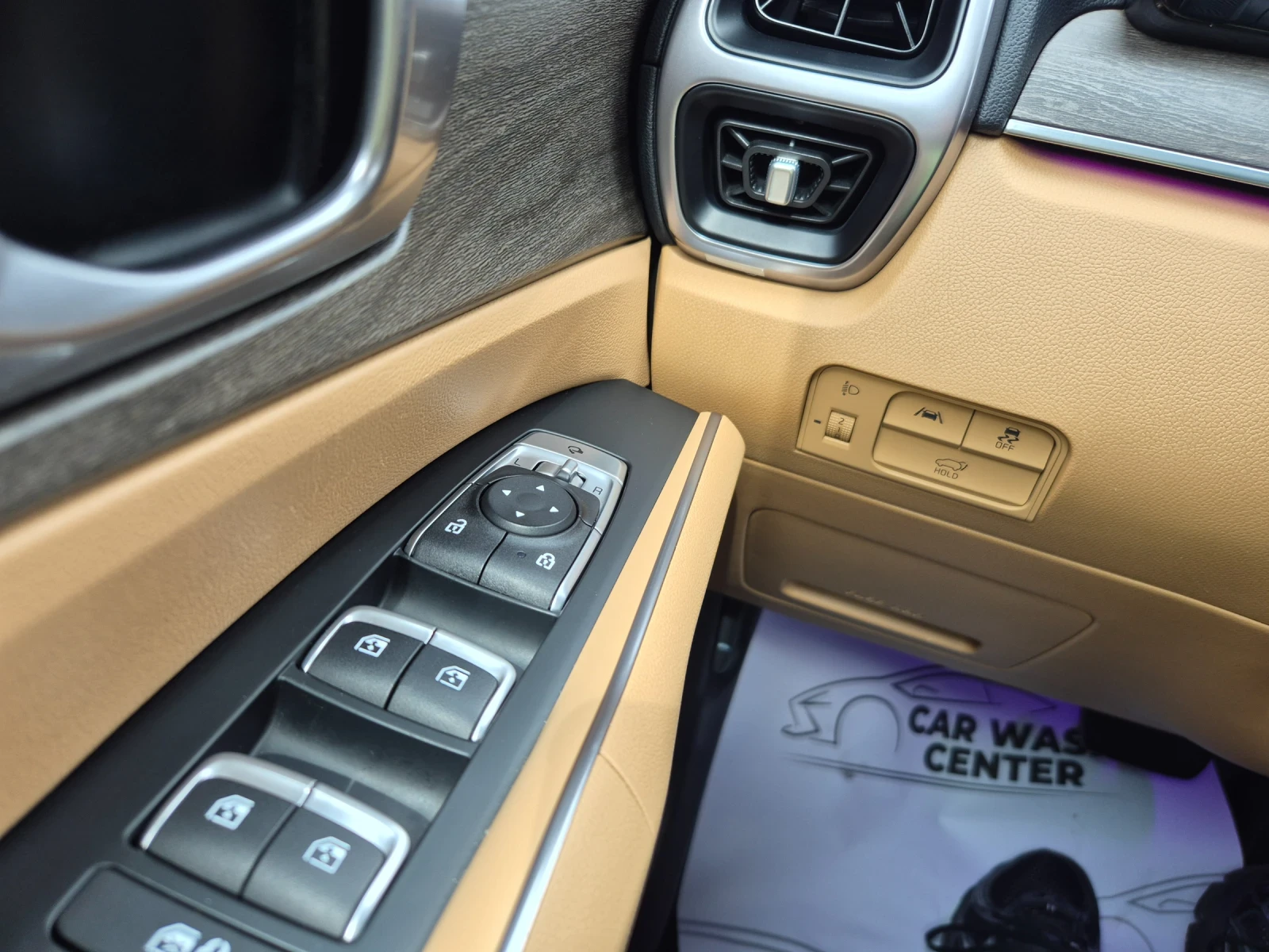 Kia Sorento Premium , снимка 16 - Автомобили и джипове - 54390883