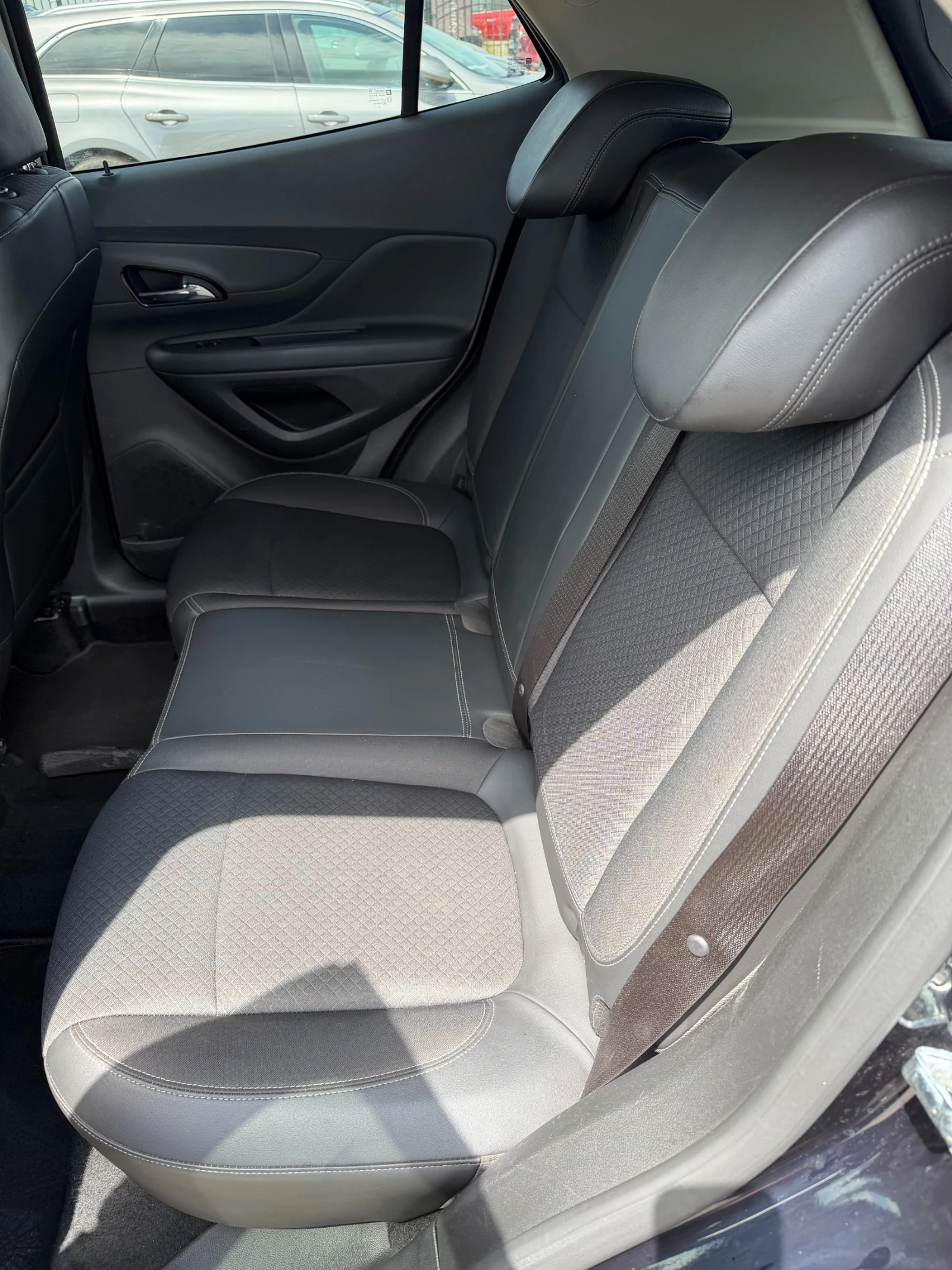 Opel Mokka 1.6CDTI 4X4 NAVI/KOJA/KAMERA EURO 6, снимка 10 - Автомобили и джипове - 54564893