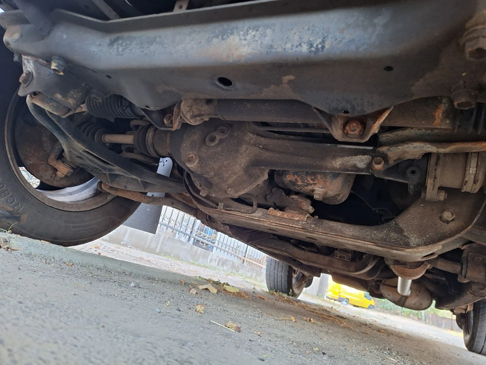 Suzuki Grand vitara 2.0 128к.с. Автомат НОВ , снимка 9 - Автомобили и джипове - 55184508