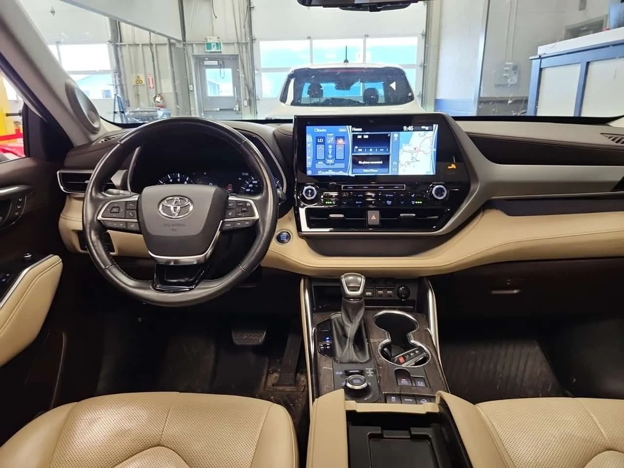 Toyota Highlander LIMITED| PANO| 360| ОБДУХВАНЕ| 2 КЛЮЧА| 7 МЕСТА, снимка 8 - Автомобили и джипове - 55279106