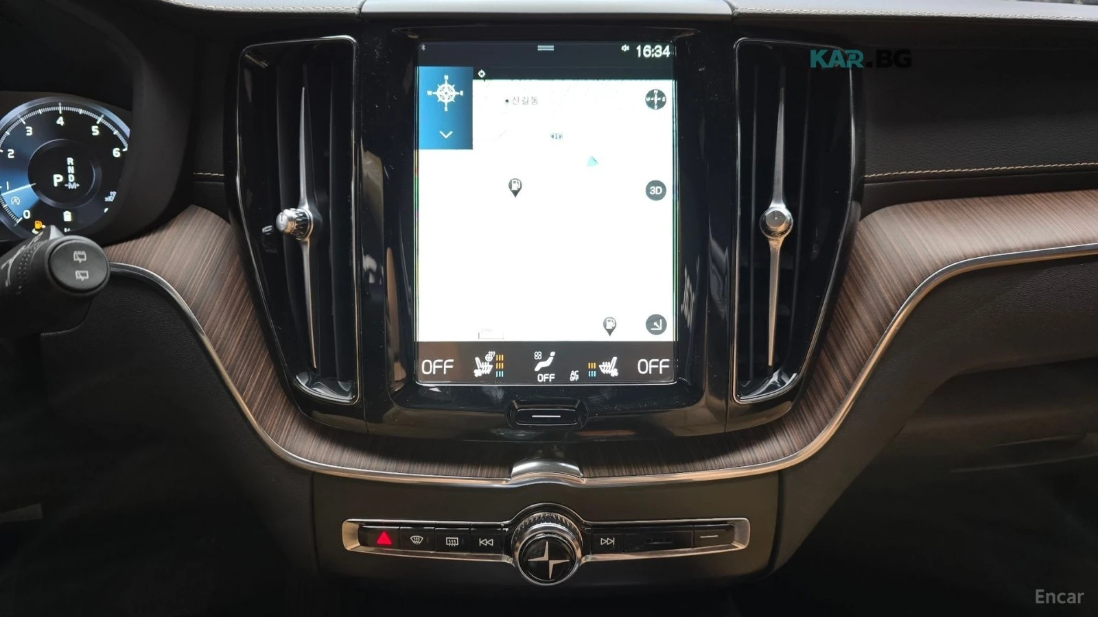 Volvo XC60 B5* INSCRIPTION* 360* HUD* PANO* ПОДГРЕВ* ОБДУХВАН, снимка 13 - Автомобили и джипове - 55279188