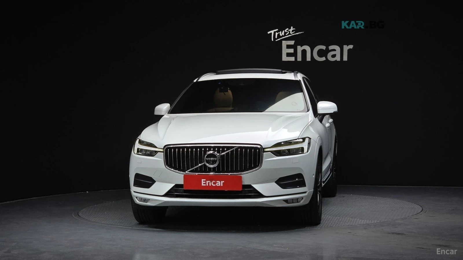 Volvo XC60 B5* INSCRIPTION* 360* HUD* PANO* ПОДГРЕВ* ОБДУХВАН, снимка 3 - Автомобили и джипове - 55279188