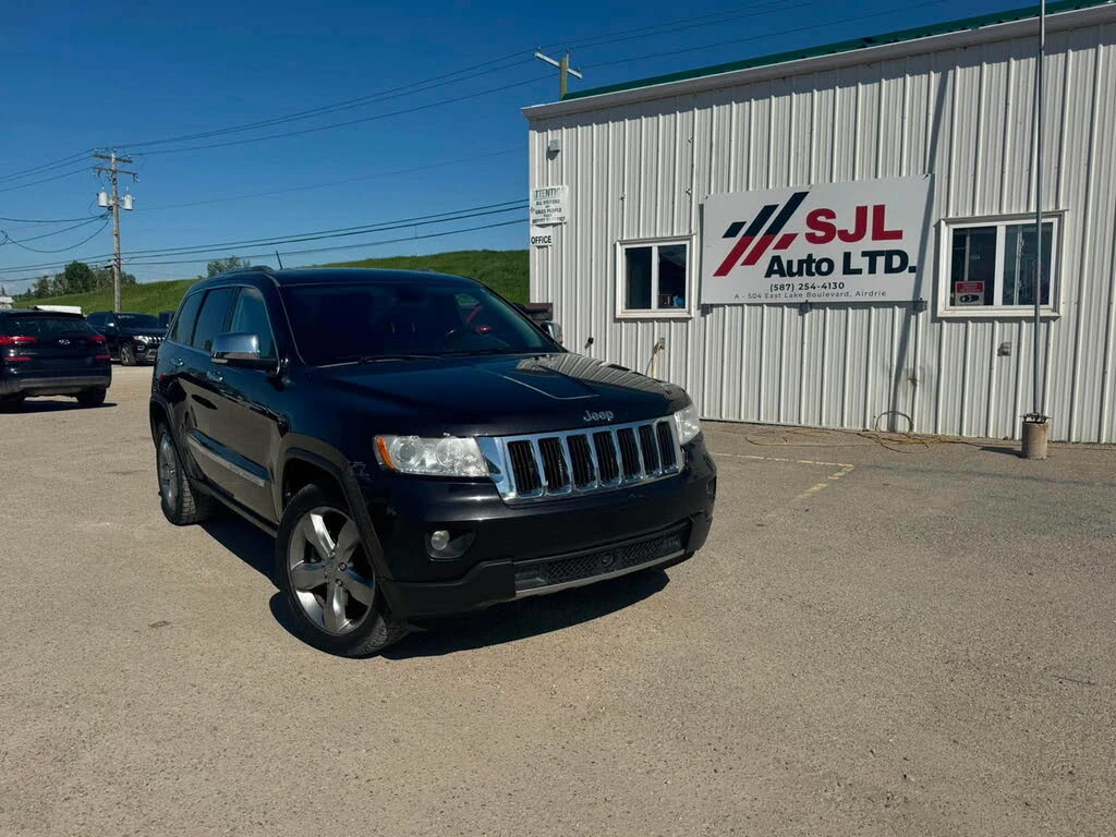 Jeep Grand cherokee Limited 4x4 5.7 * DISTRONIC * ОБДУХ * TV * KAMEPA