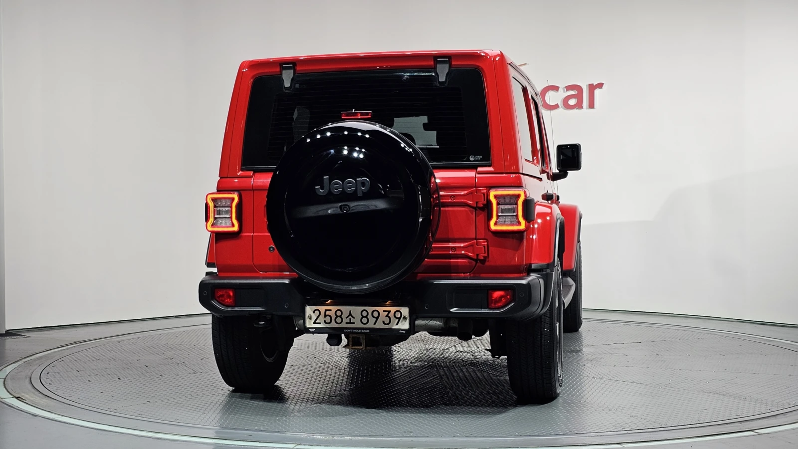Jeep Wrangler 2.0* BLIND SPOT* ПОДГРЕВ ВОЛАН* КРАЙНА ЦЕНА, снимка 4 - Автомобили и джипове - 55336533