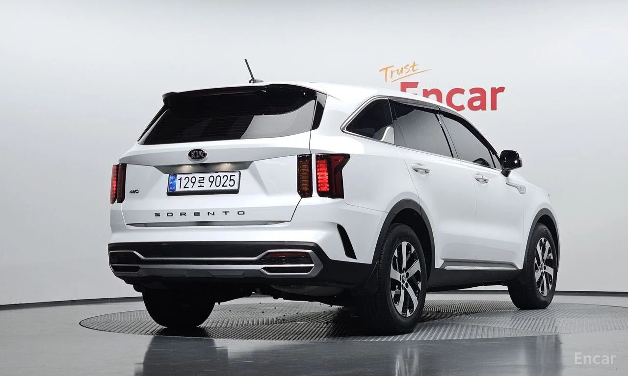 Kia Sorento 2.2D Trendy 4x4* ПОДГРЕВ* КАМЕРА* КРАЙНА ЦЕНА* , снимка 3 - Автомобили и джипове - 55485171