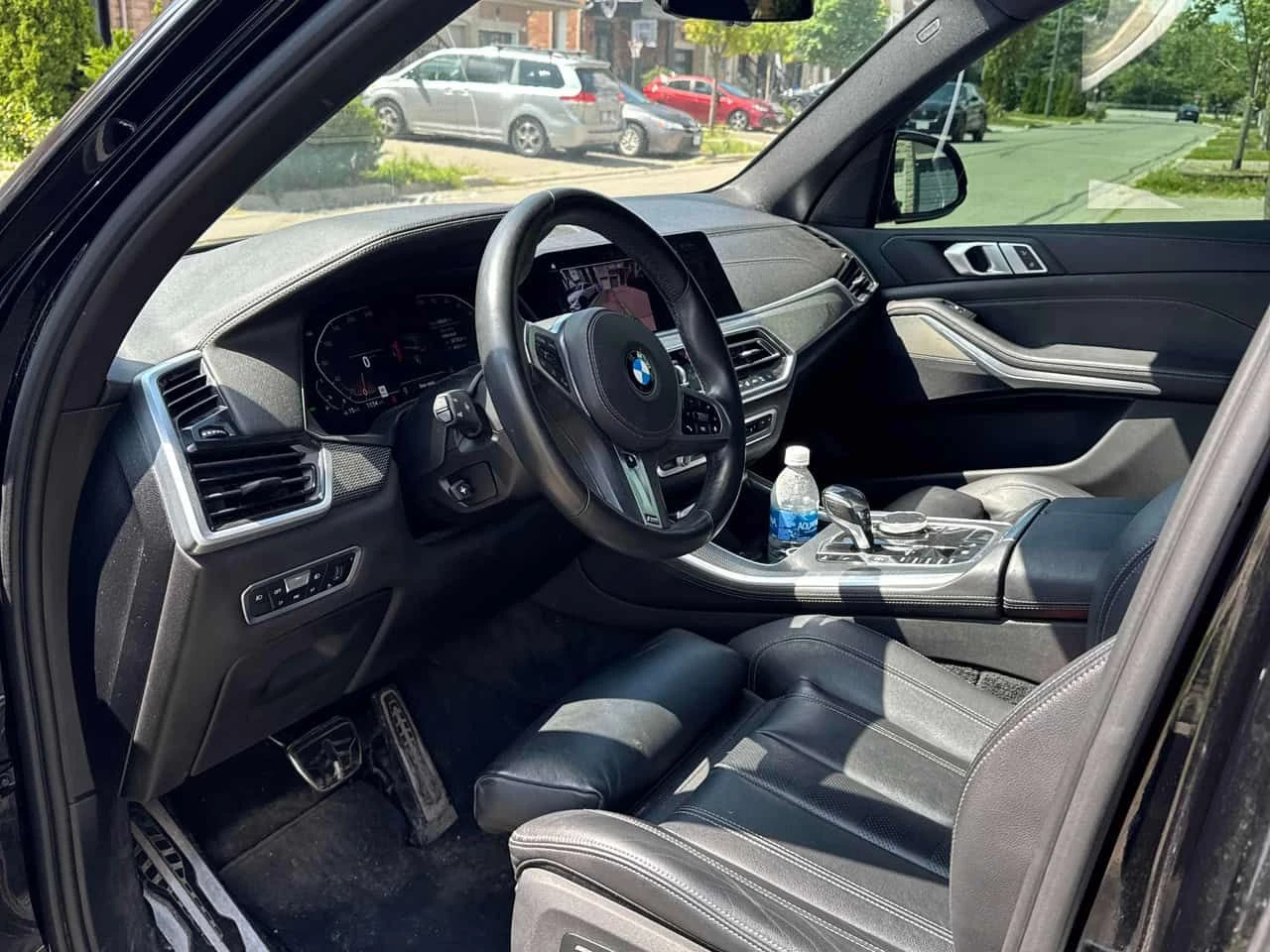 BMW X5 xDrive40i M SPORT | CARFAX | АВТОКРЕДИТ , снимка 7 - Автомобили и джипове - 55676498