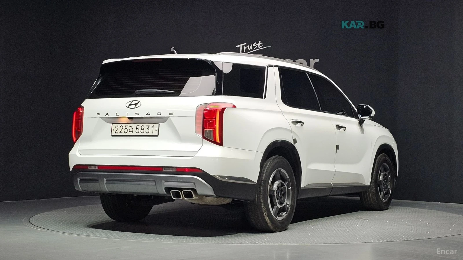 Hyundai Palisade Exclusive* 360* КОЖА* ОБДУХВ* НАВИ, снимка 2 - Автомобили и джипове - 56225094