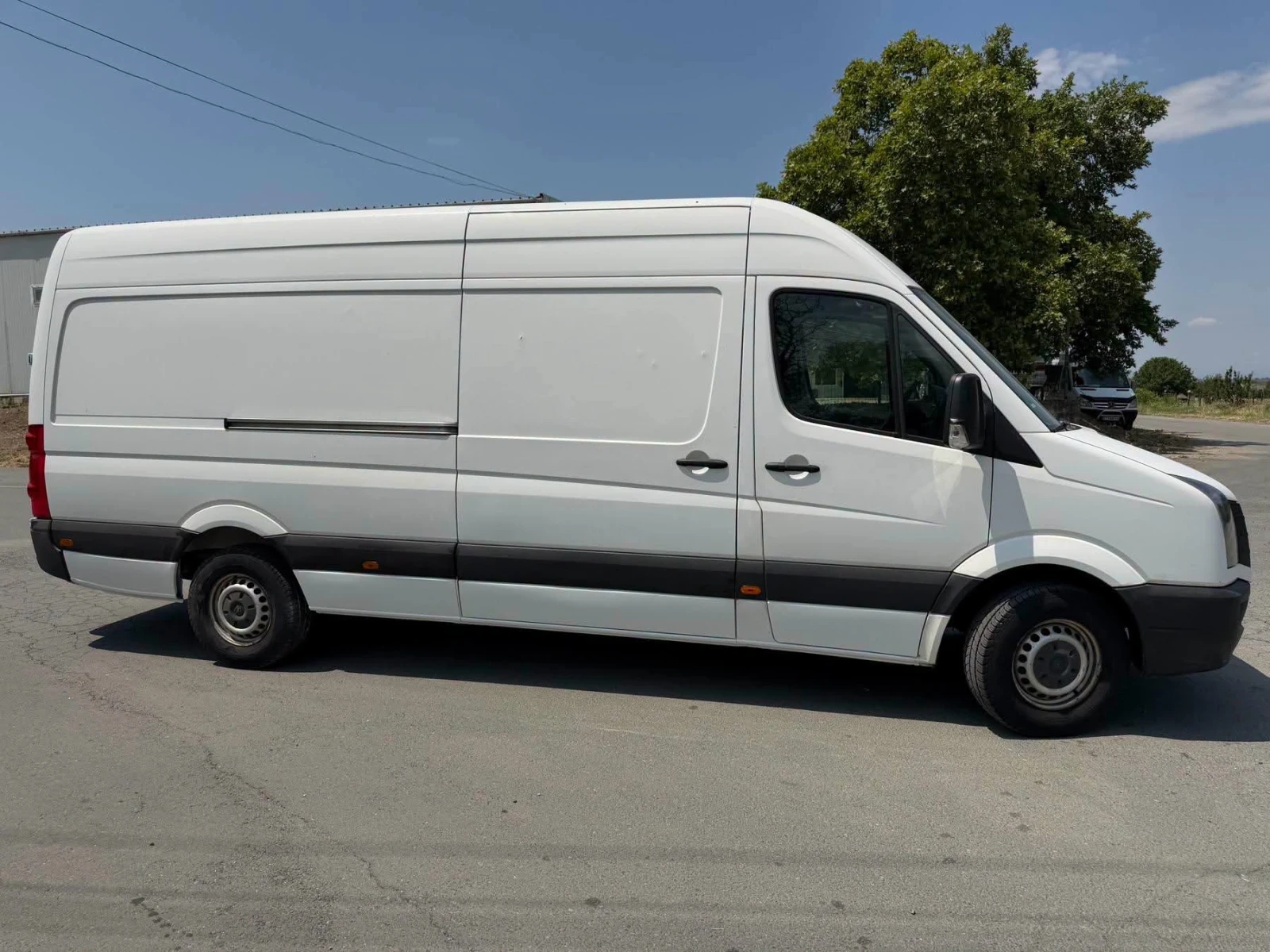 VW Crafter 2.0tdi 136hp 2014, снимка 6 - Бусове и автобуси - 55432134
