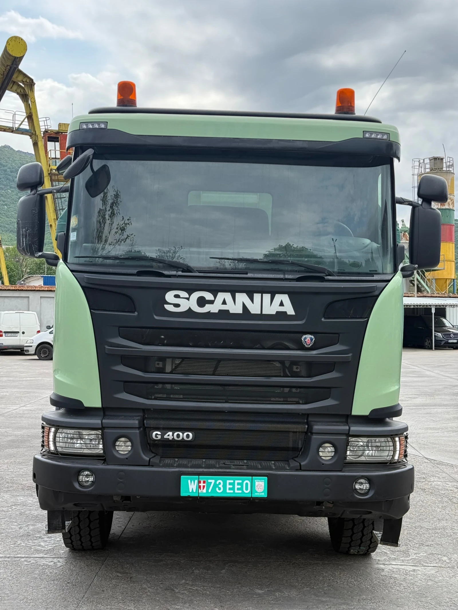 Scania G 400* 8x4* 400к.с.* самосвал* отличен* нови гуми