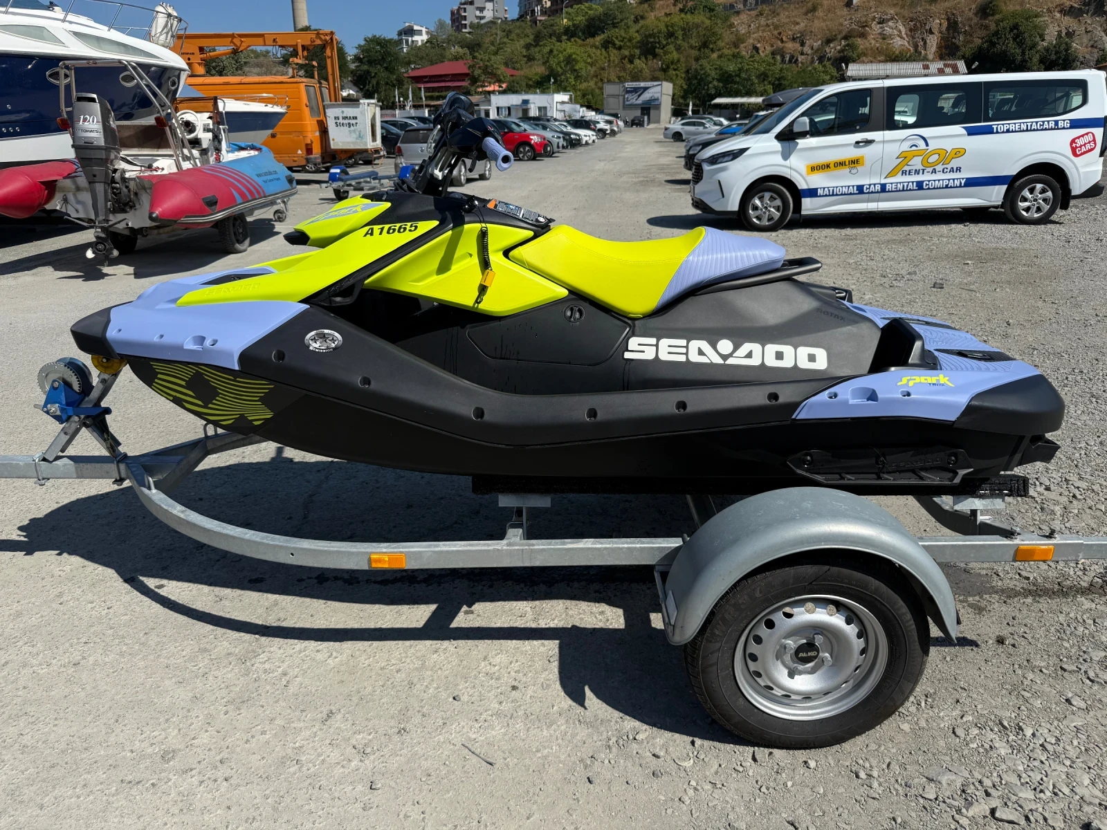 Джет Bombardier Sea Doo Spark Trixx 1Up с колесар и гаранция - изображение 2