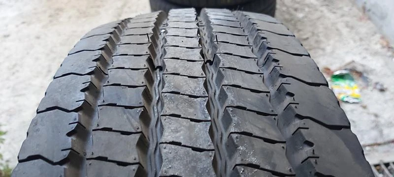 Гуми Летни 215/75R17.5, снимка 3 - Гуми и джанти - 41999520