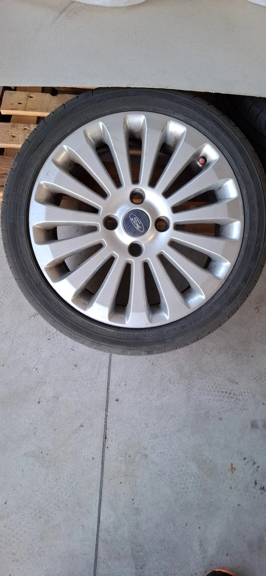 Джанти за Ford Fiesta, снимка 2 - Гуми и джанти - 53879093