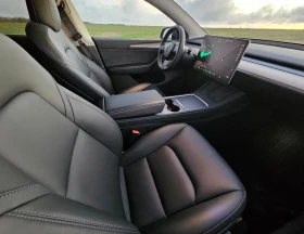 Tesla Model Y Long Range 4x4 2022, снимка 13