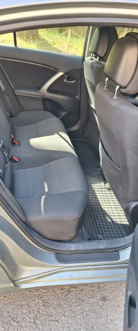 Toyota Avensis Хечбек , снимка 4