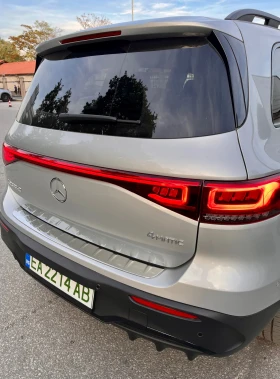 Mercedes-Benz EQB 350 4Matic AMG line, снимка 4