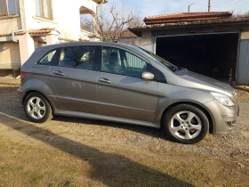 Mercedes-Benz B 180, снимка 4