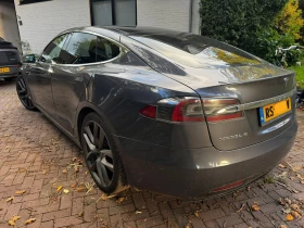 Tesla Model S 100D Dual Motor - 48500 лв. / 24797.66 € - 64084639 5