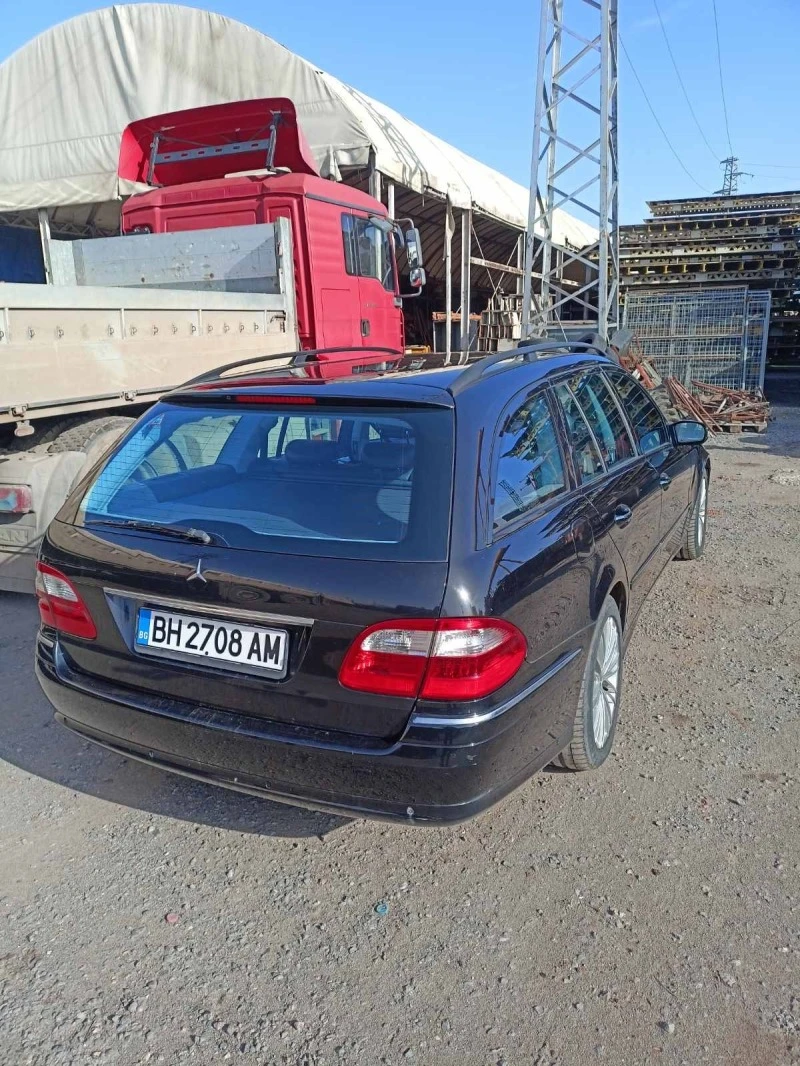 Mercedes-Benz E 320 4-Matic GAS, снимка 3 - Автомобили и джипове - 44958054