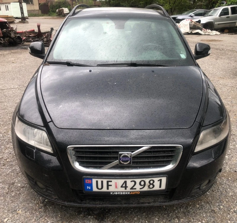 Volvo V50 1.6 hdi, снимка 2 - Автомобили и джипове - 45374529