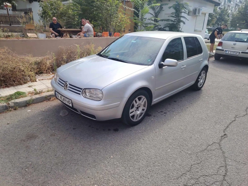 VW Golf, снимка 1 - Автомобили и джипове - 47209242