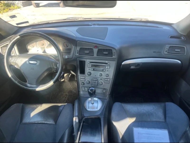 Volvo S60 2.4 D5 163кс , снимка 3 - Автомобили и джипове - 48157414