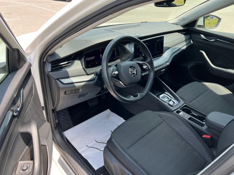 Skoda Octavia 2.0TDi, 4x4, снимка 11 - Автомобили и джипове - 50728256