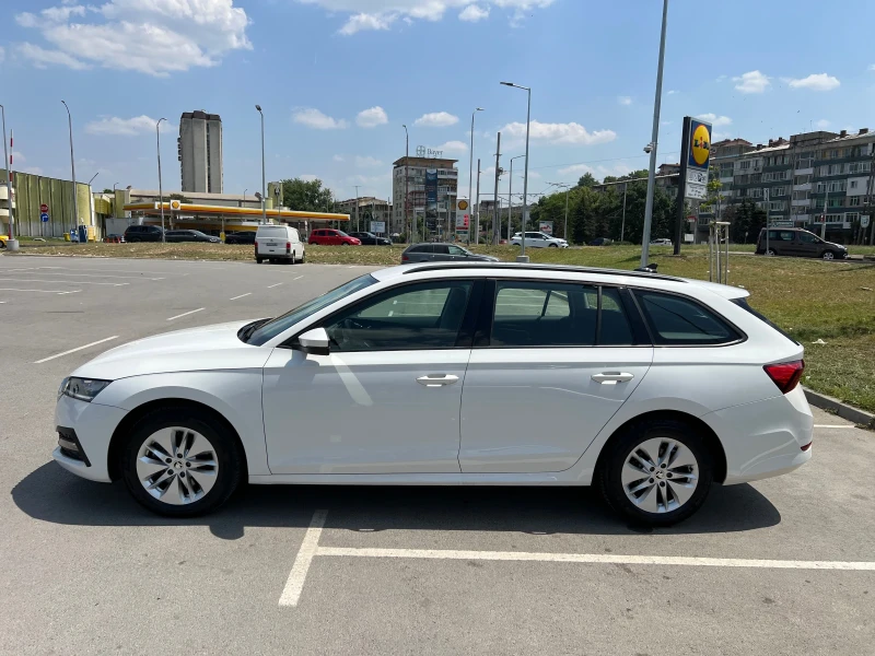 Skoda Octavia 2.0TDi, 4x4, снимка 10 - Автомобили и джипове - 50728256