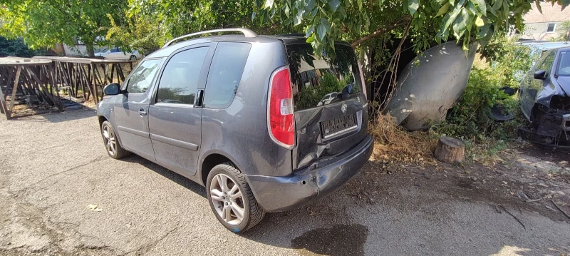 Skoda Roomster 1.9TDI BSL 105кс, снимка 13 - Автомобили и джипове - 51184397