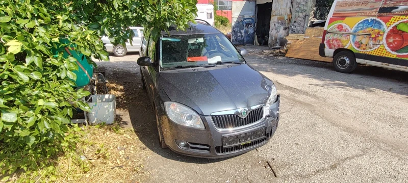 Skoda Roomster 1.9TDI BSL 105кс, снимка 2 - Автомобили и джипове - 51184397