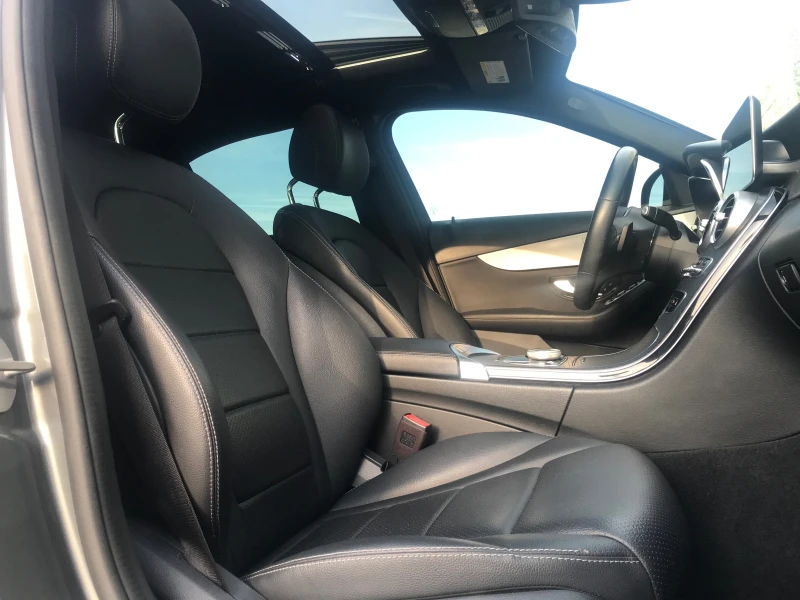 Mercedes-Benz C 300 4matik/AUTO/LED/NAVI/360 /TV/Excellent!, снимка 9 - Автомобили и джипове - 51648441