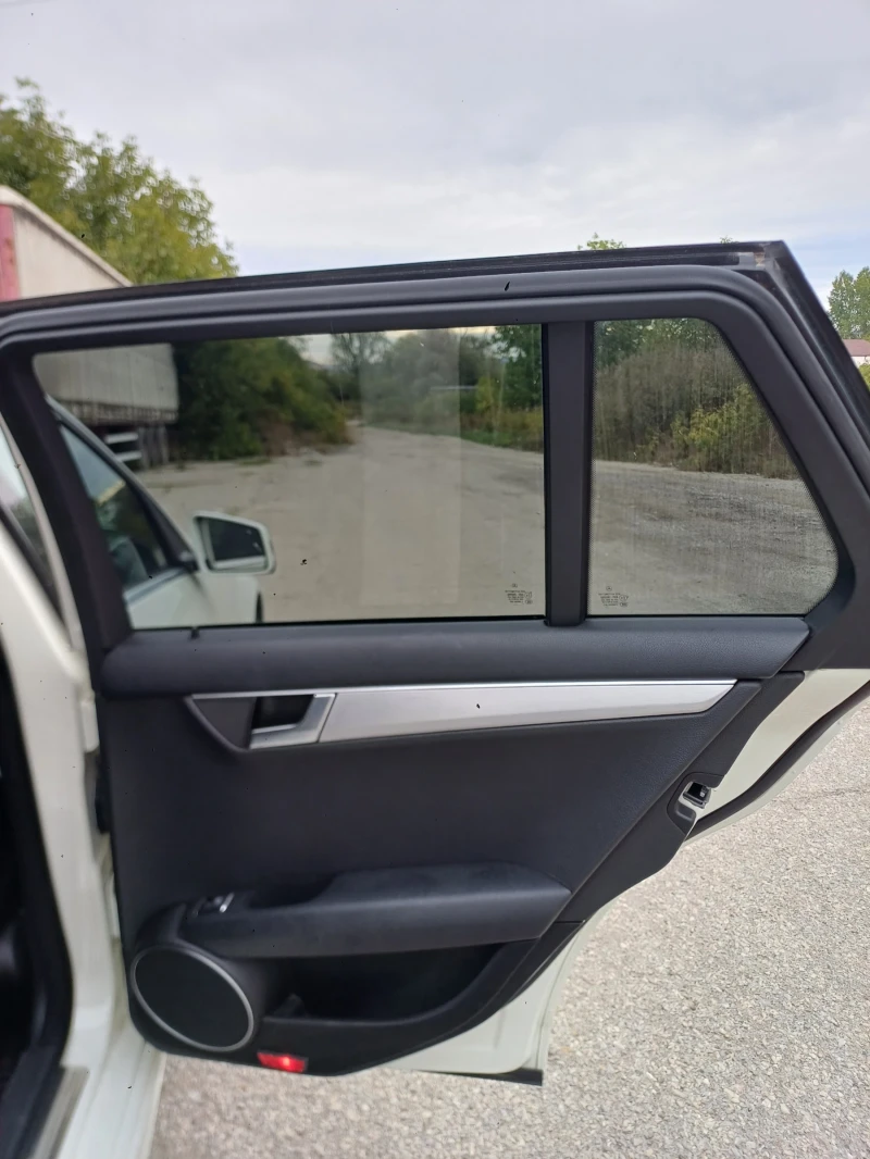 Mercedes-Benz C 220 2.2 170 avantagrde amg line, снимка 6 - Автомобили и джипове - 51959969