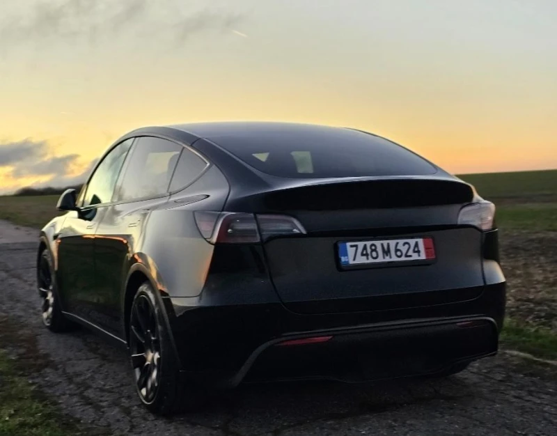 Tesla Model Y 4x4 с гаранция, снимка 5 - Автомобили и джипове - 52270190