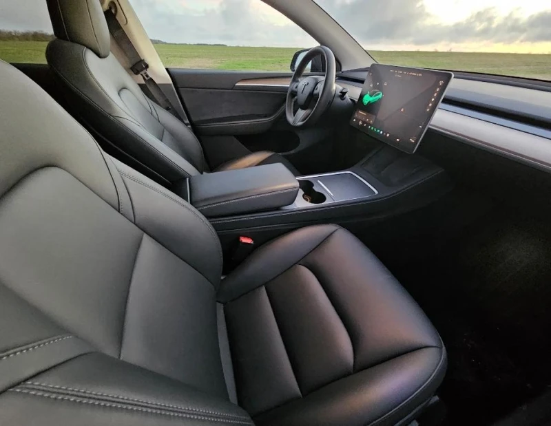Tesla Model Y 4x4 с гаранция, снимка 13 - Автомобили и джипове - 52270190