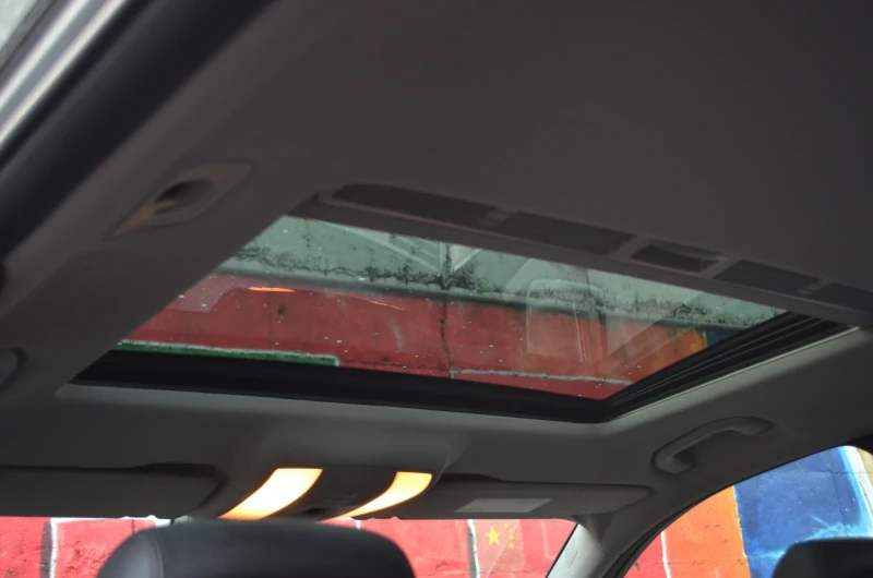 Mercedes-Benz E 350 CDI 4-matic, снимка 11 - Автомобили и джипове - 52553854