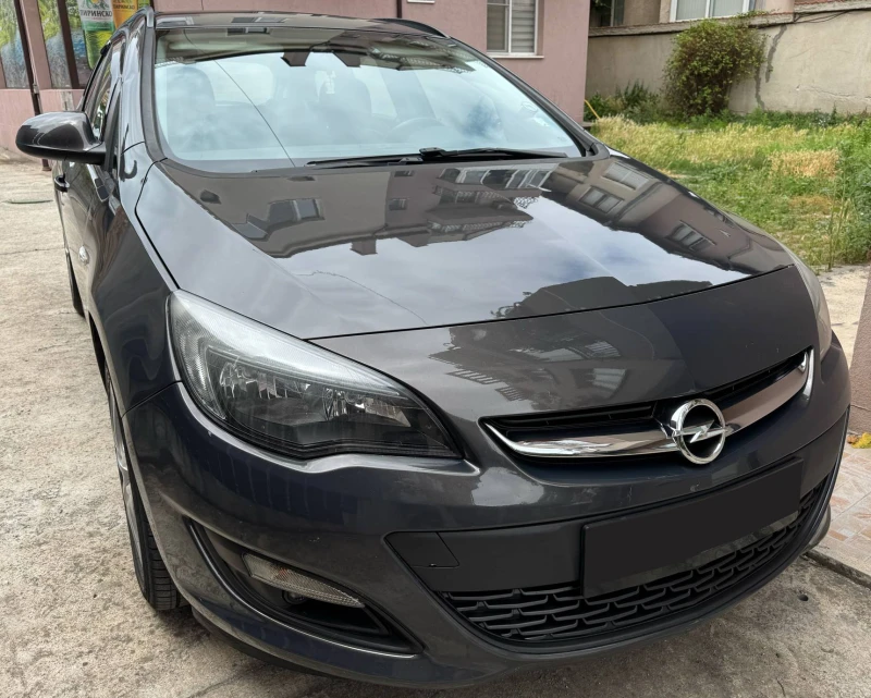 Opel Astra, снимка 3 - Автомобили и джипове - 52866834