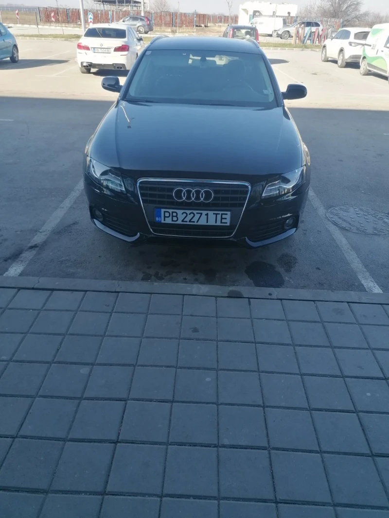 Audi A4 Ауди а4 1.8 бензин 120кс, снимка 2 - Автомобили и джипове - 52917401
