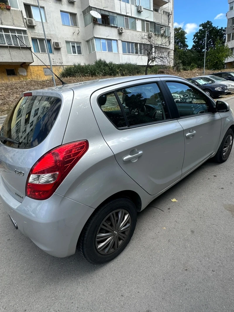 Hyundai I20, снимка 3 - Автомобили и джипове - 53096189