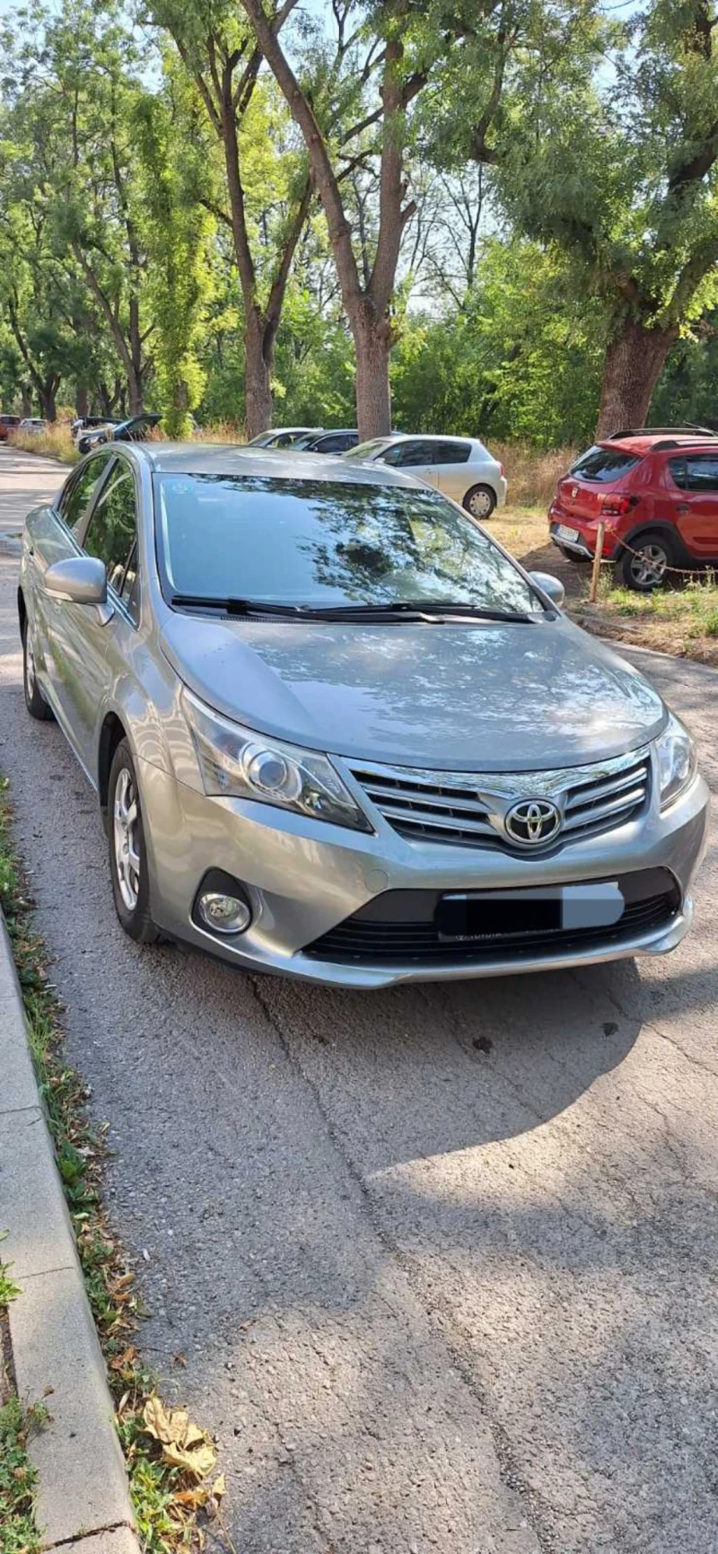 Toyota Avensis Хечбек , снимка 6 - Автомобили и джипове - 53142581