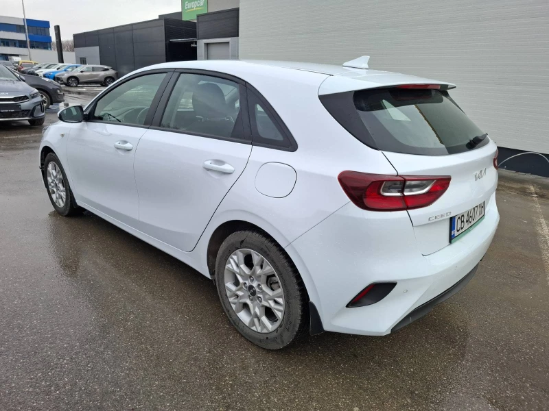 Kia Ceed 1.6 crdi MHEV, снимка 6 - Автомобили и джипове - 53444122