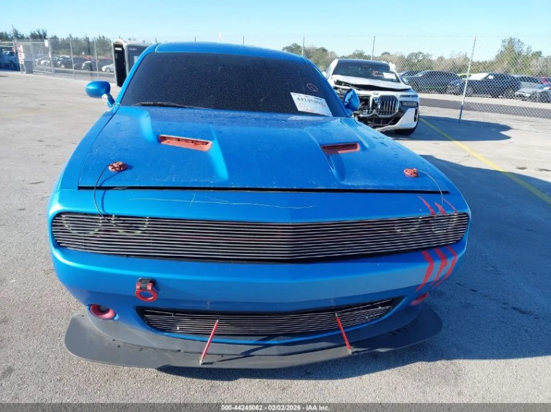 Dodge Challenger R/T, снимка 12 - Автомобили и джипове - 53554535