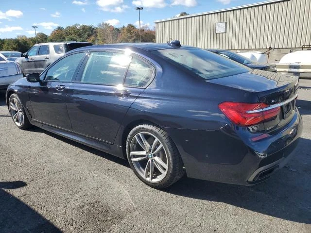 BMW 750 M* SPORT* XDRIVE* ДИГИТАЛНО* ТАБЛО* МАСАЖ* ОБДУХВ, снимка 2 - Автомобили и джипове - 48328222