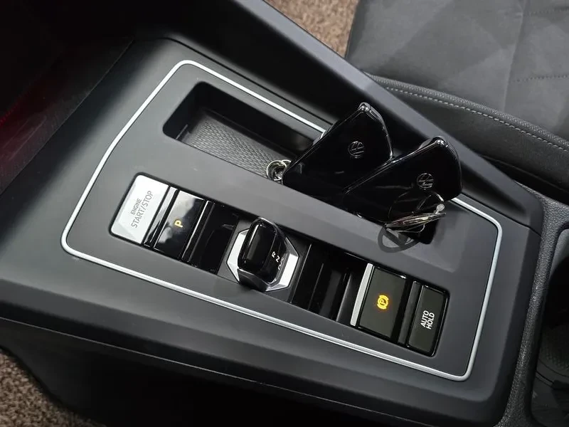 VW Golf 2.0 TDI PRESTIGE, снимка 8 - Автомобили и джипове - 54869158