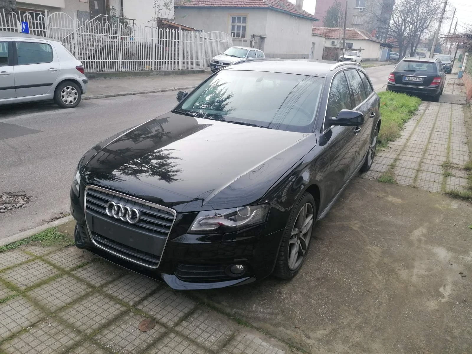 Audi A4 Ауди а4 1.8 бензин 120кс, снимка 1