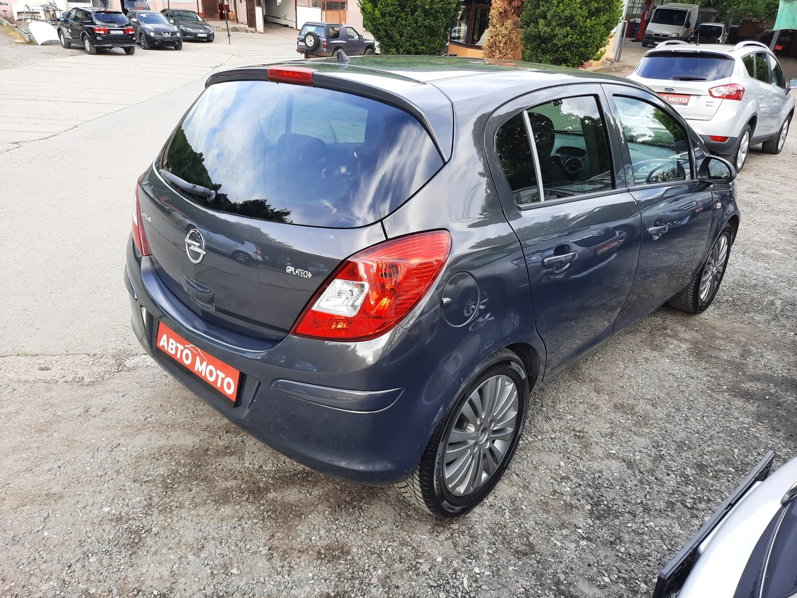 Opel Corsa ГАЗ- БЕНЗИН - изображение 4