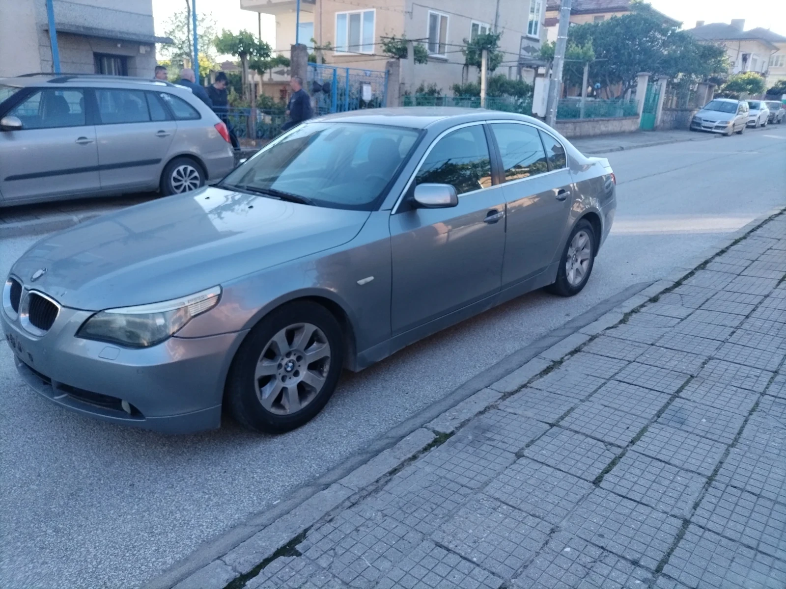 BMW 520 2.2 ШЕСТ СКОРОСТИ  - изображение 6