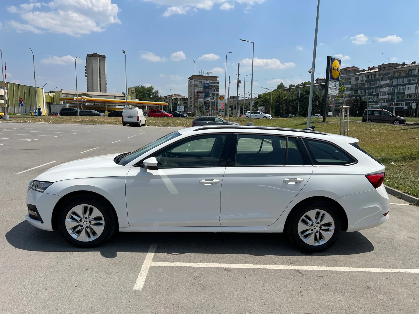 Skoda Octavia 2.0TDi, 4x4 - изображение 10