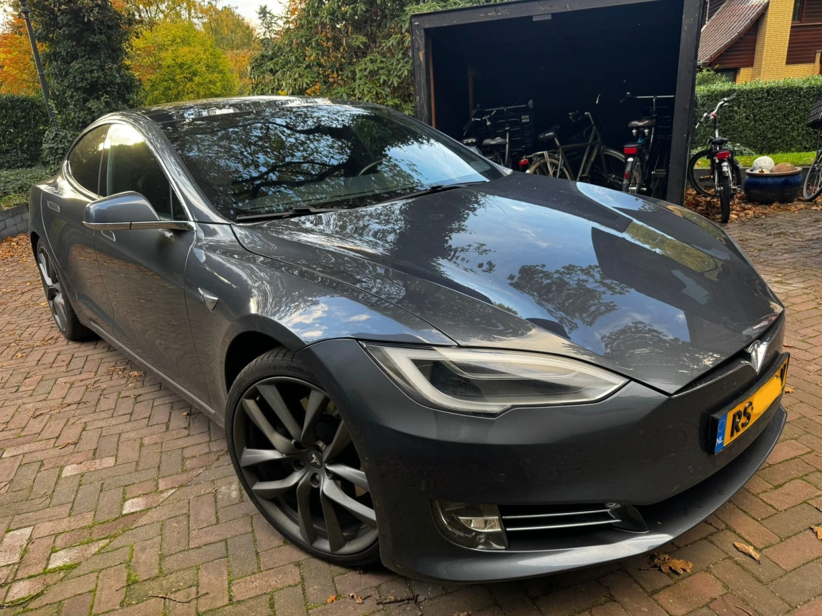 Tesla Model S 100D Dual Motor - изображение 2